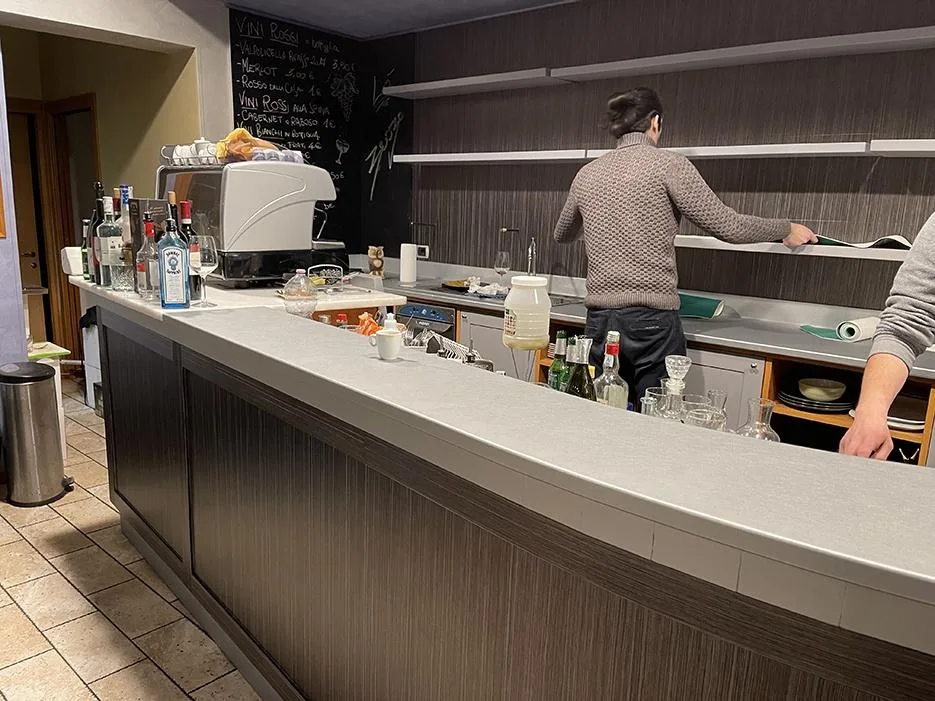 3m rivestimento banco bar arredamento
